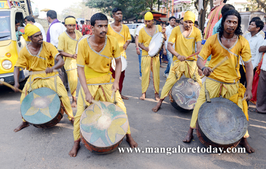 Karavali ustav 2016